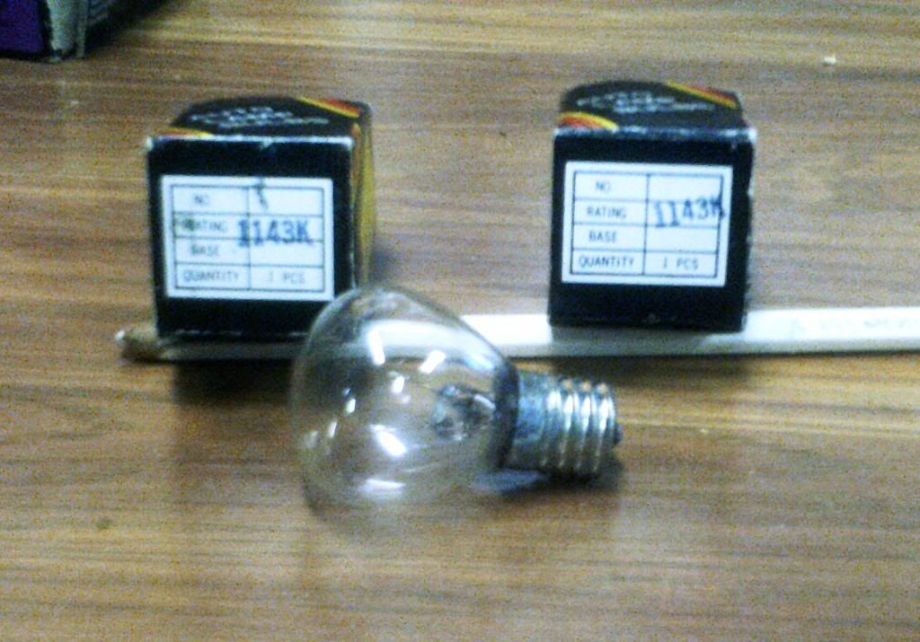 Oldtrucklightbulbs_zps62503057.jpg